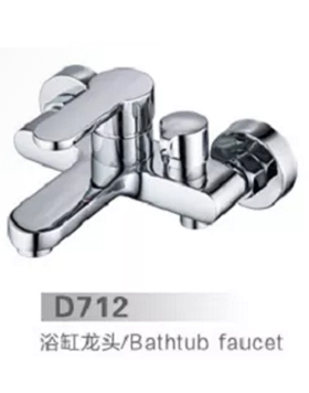 D712
